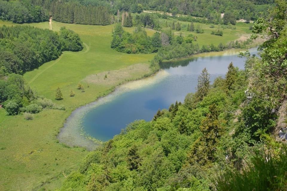 Douce Vallee Vaux-les-Saint-Claude ภายนอก รูปภาพ